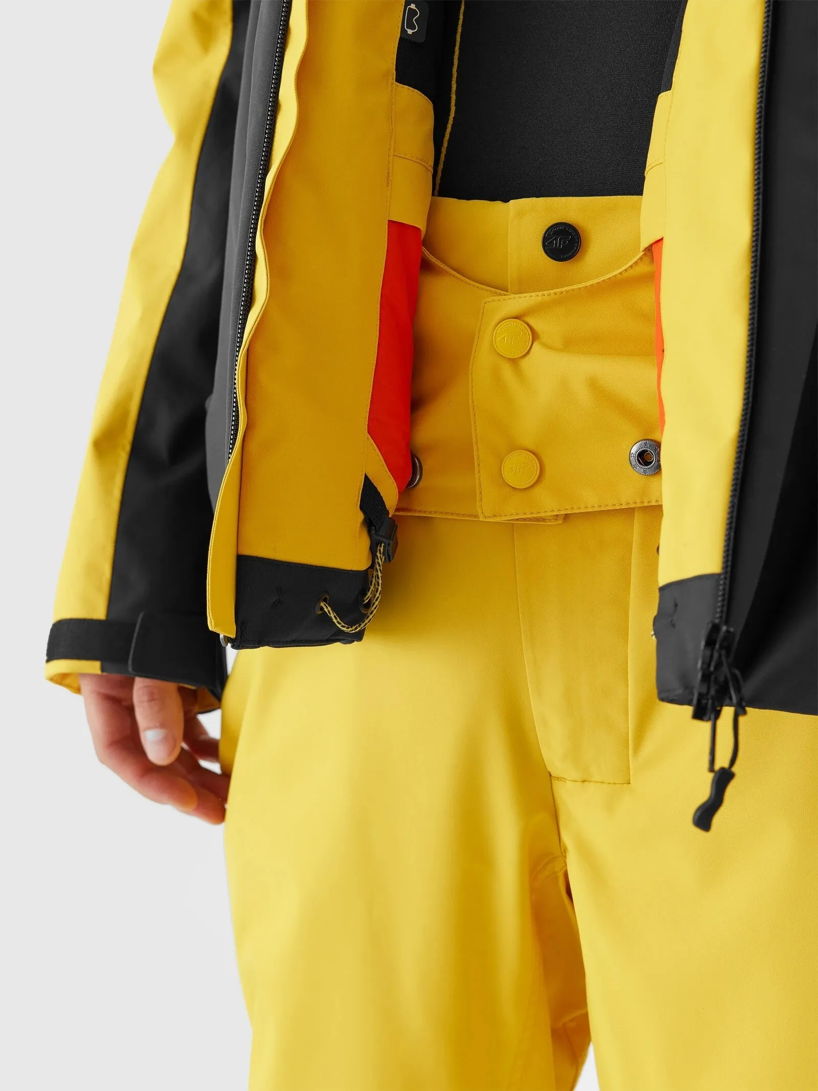 4F Mountain Born Jacket