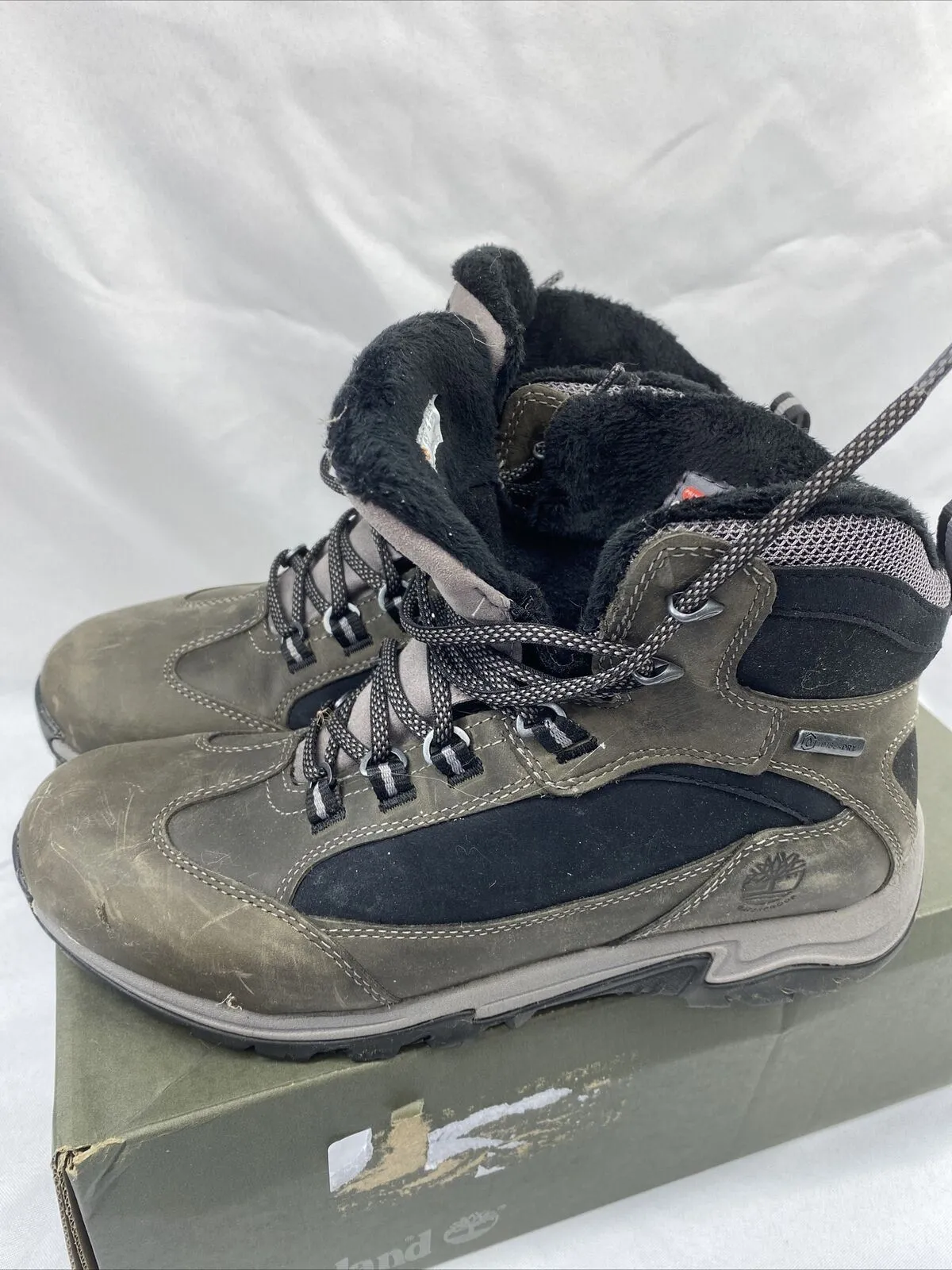 9 WOMEN'S MT. MADDSEN WATERPROOF WINTER HIKING BOOT GREY