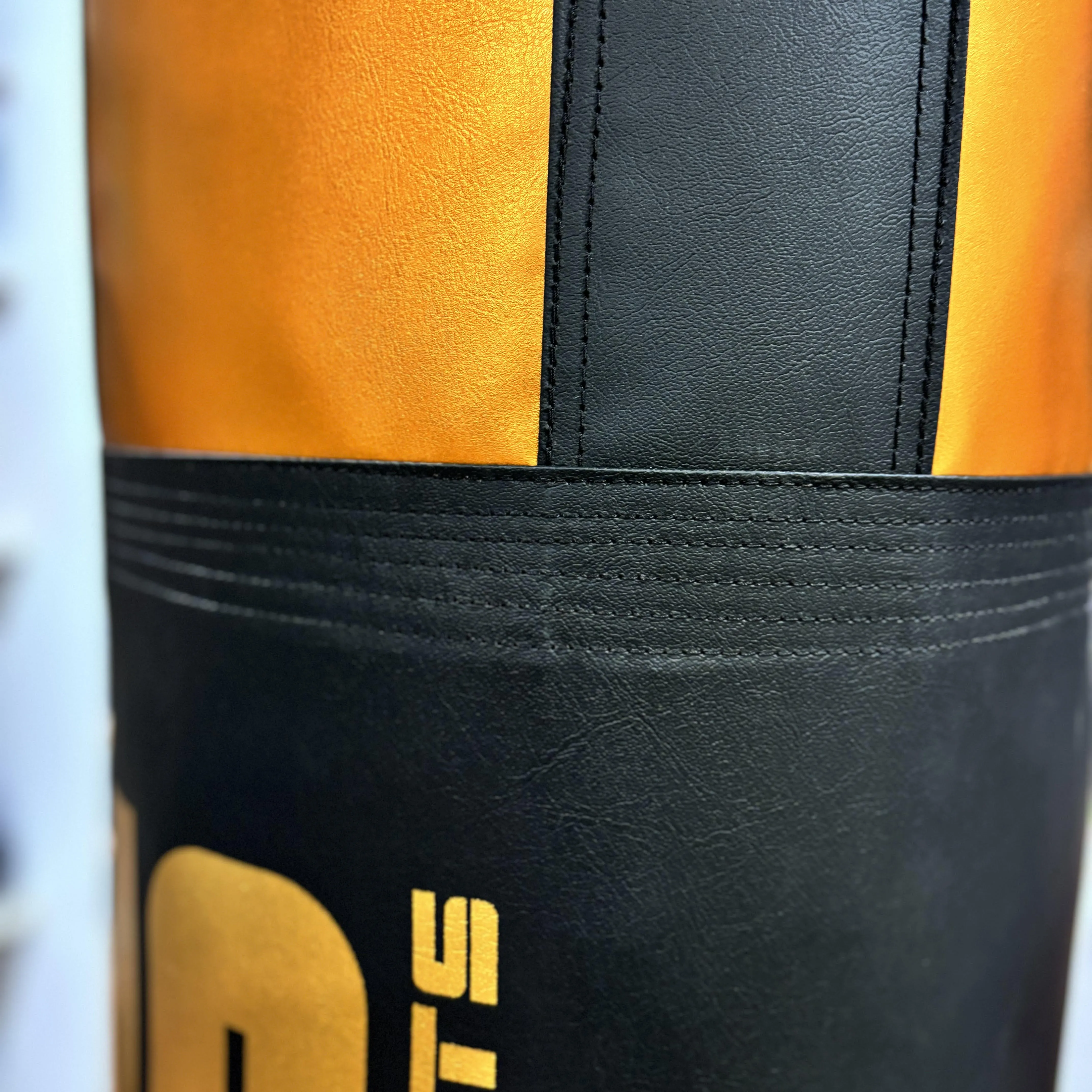 Clinch Fight Sports CFS 5ft Hybrid Boxing Muay Thai Banana Heavy Bag 110lbs FILLED