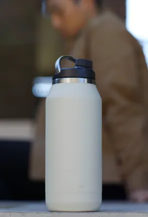 Founder 32 oz.   Element Top