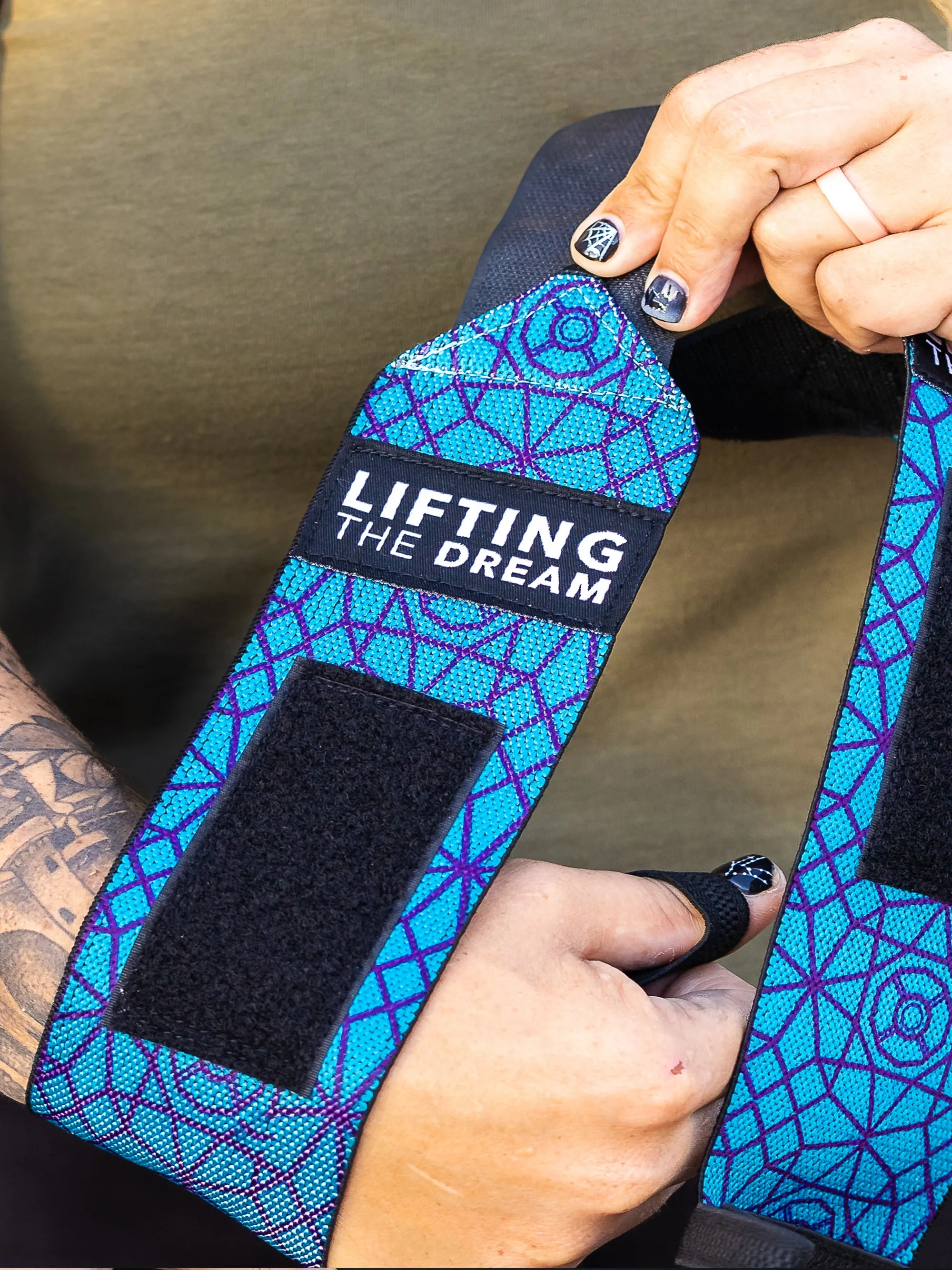 Geo Wrist Wraps