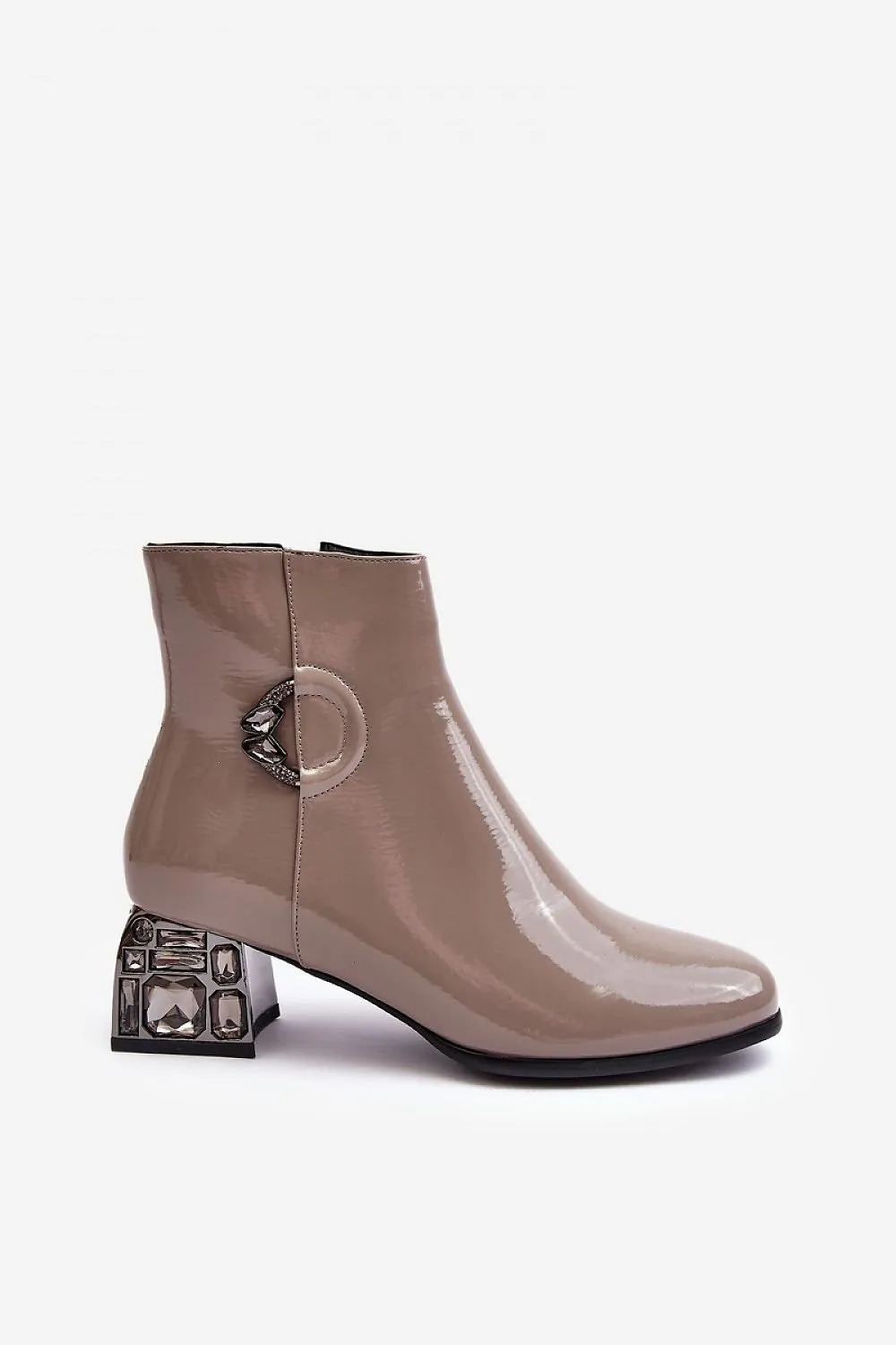 Heel boots