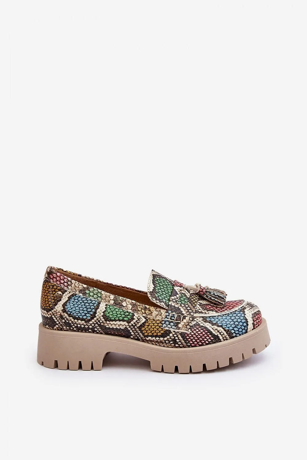 Heeled low shoes