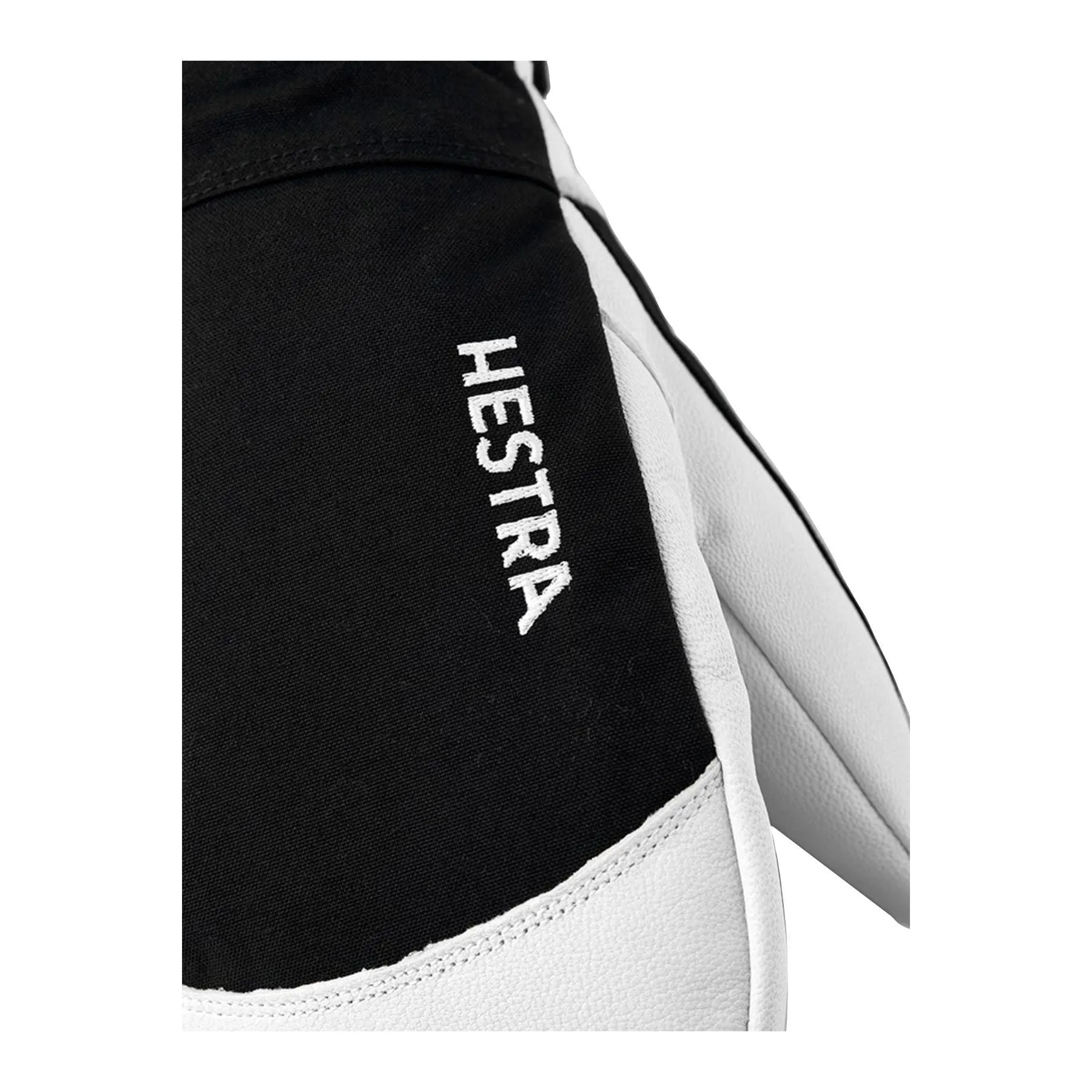 Heli Mitt, Black