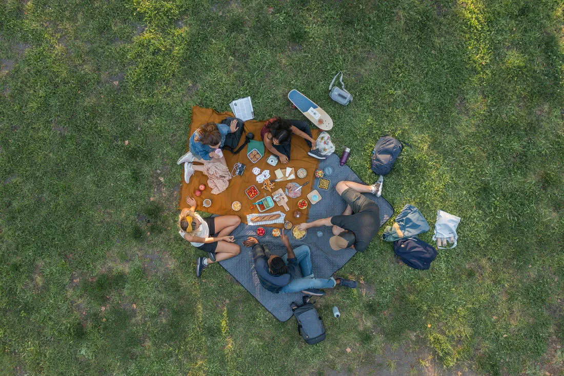 Large Camping and Walking Rug - XL 170 x 210 cm