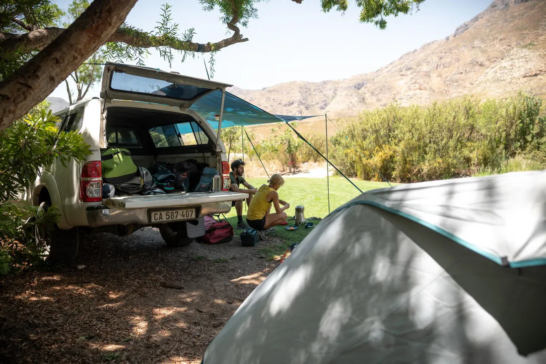 MULTIFUNCTION TARP CAMPING SHELTER