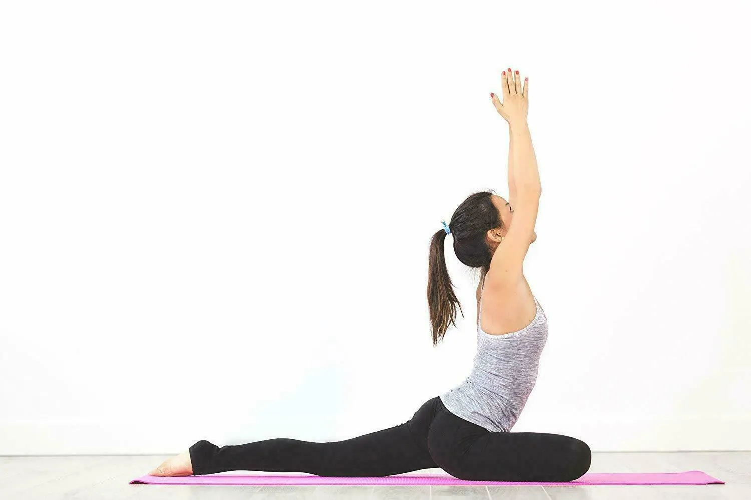 Non Slip Yoga Mat With Carry Strap For Pilates / Gymnastics / Yoga / Gym
