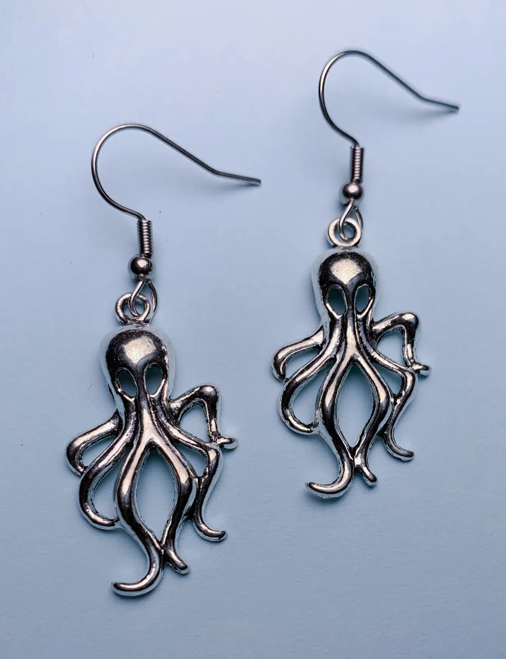 OCTOPUS PENDANT EARRINGS