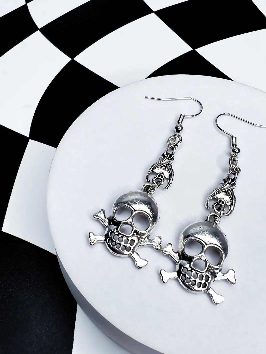 SKULL ME EARRINGS