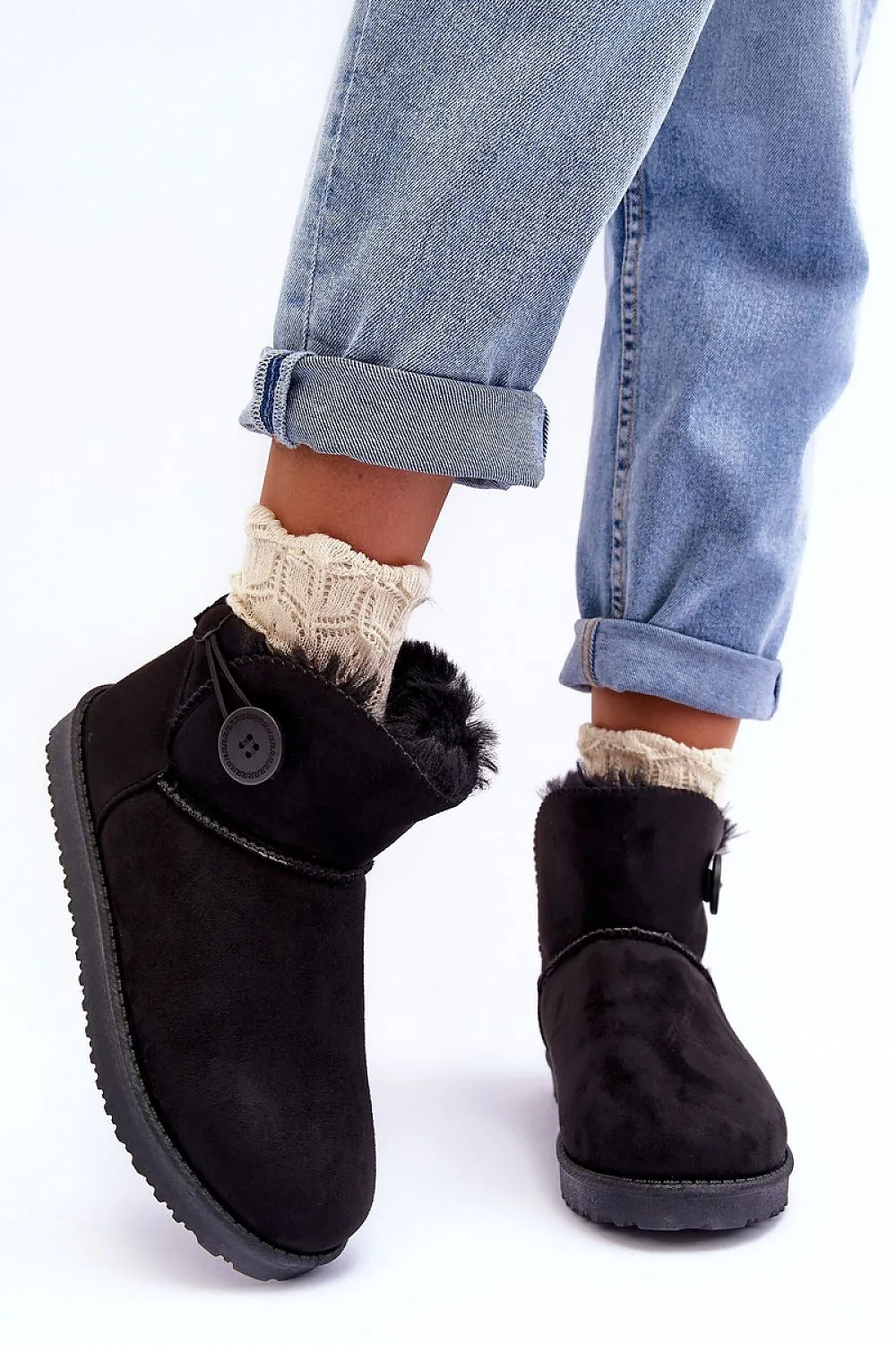 Snow boots