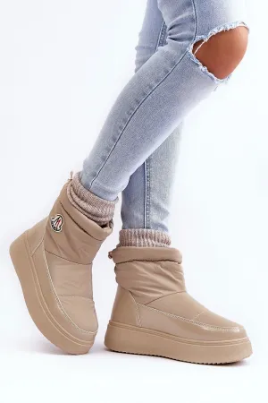 Snow boots