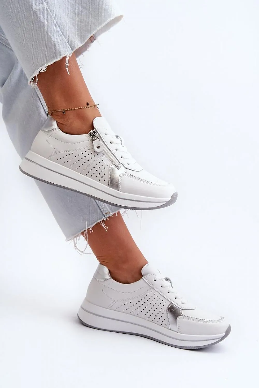 Sport Shoes
