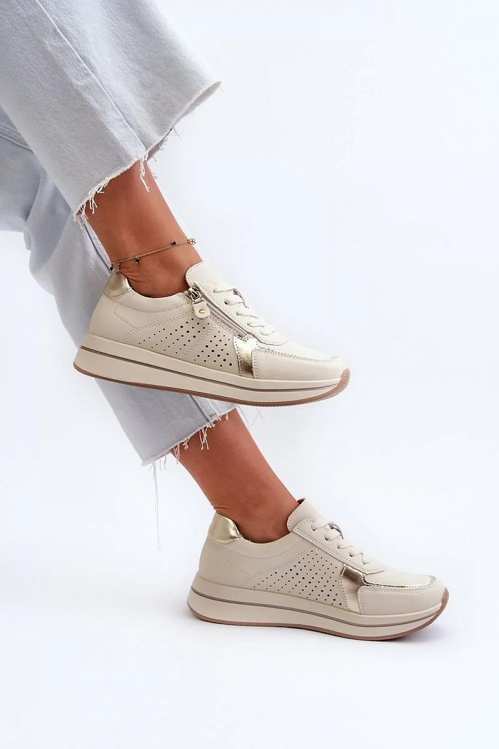 Sport Shoes