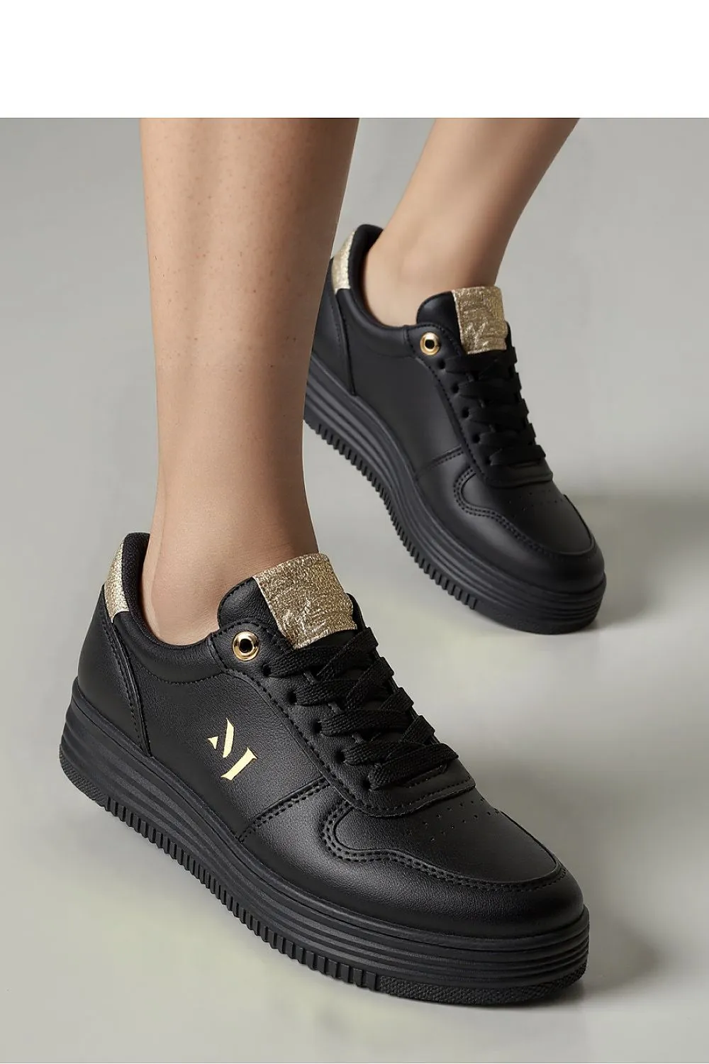 Sport Shoes