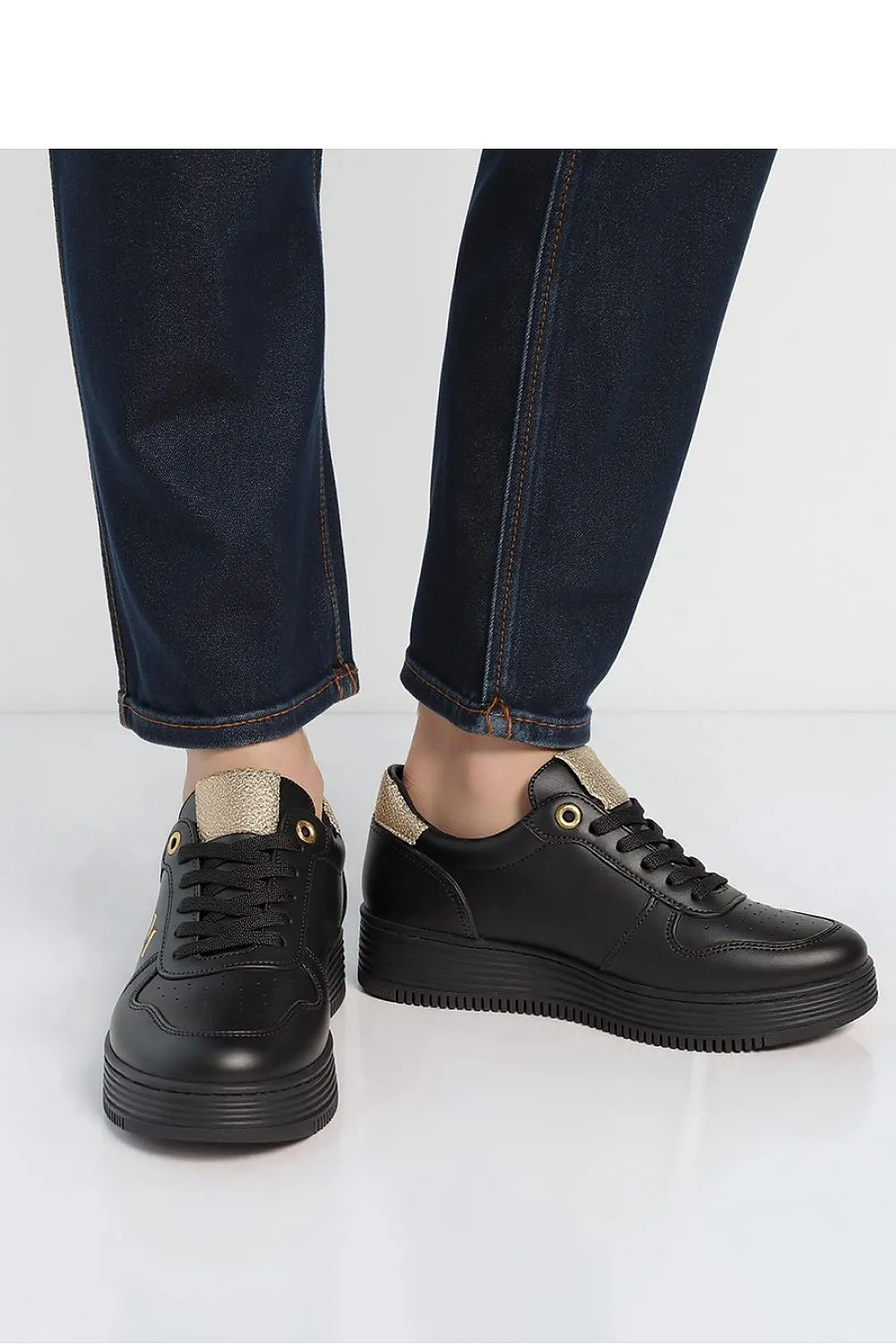 Sport Shoes