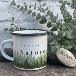 Tasse en acier émaillé