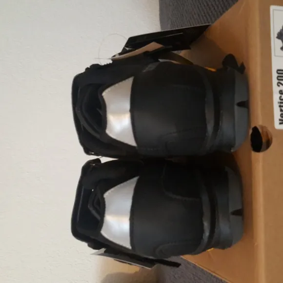 Tommaso Vertice 200 Black Cycling Shoes