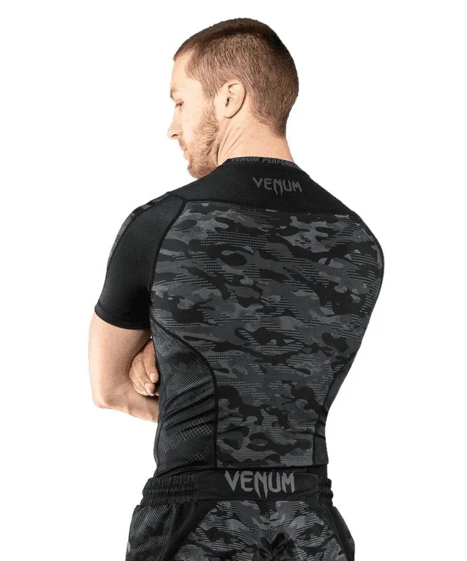 Venum Defender Short Sleeve Rashguard