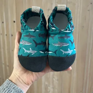 Water shoes - Shark - Ready to ship